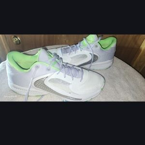 Mens White and Green Sneakers